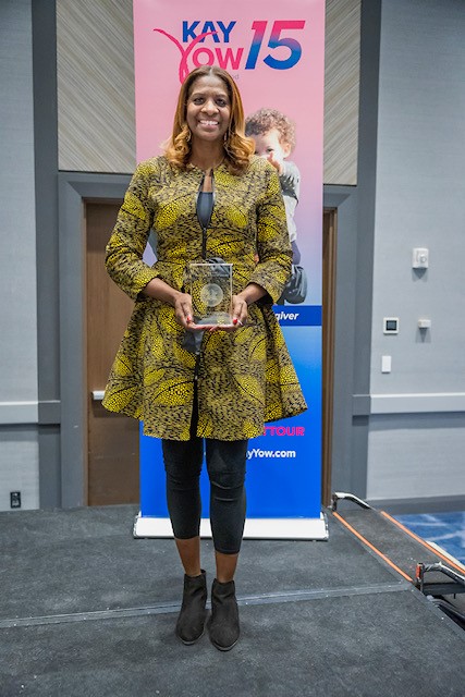 Charlotte Smith with Award 2 (002)