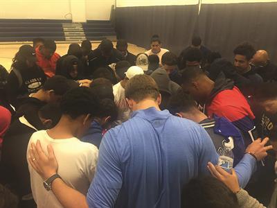 FCA Huddle FCA Huddle