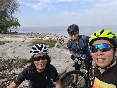 Willie Bike Friends