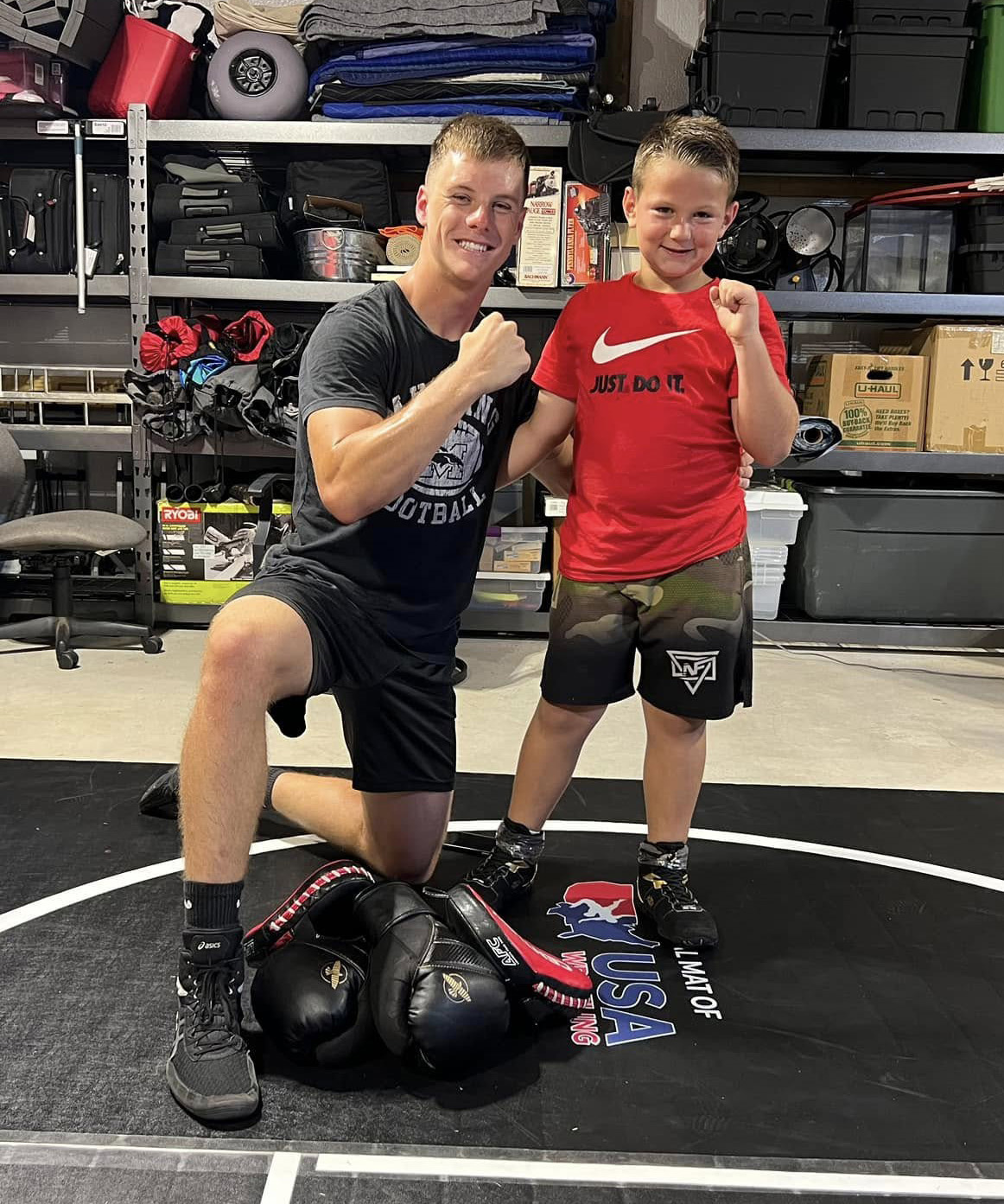 Zach-MMA-with-young-fan